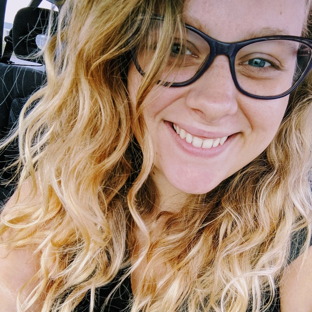 Meet your Posher, Celina